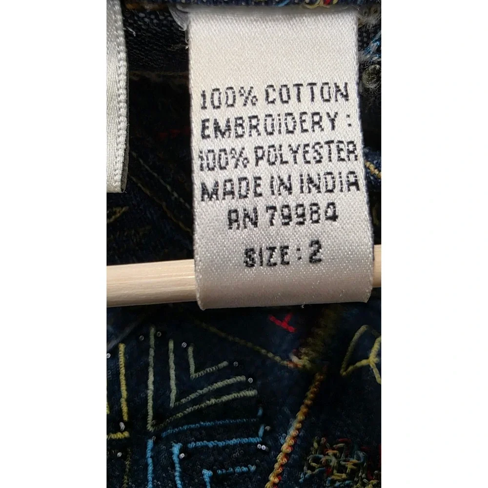 Chicos Design Jean Jacket Womens Sz 2 Blue Embroidered Beaded Denim Tribal Boho‎